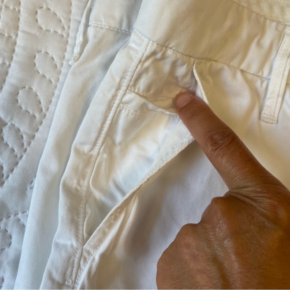 Joie Shorts Kaki Cotton Travelers Short - Picture 5 of 9